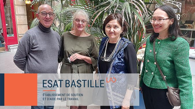 Une délégation Kazakh à l’ESAT Bastille Une délégation Kazakh à l’ESAT Bastille