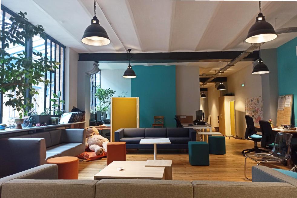 L’Espace Jeunes Adultes L’Espace Jeunes Adultes